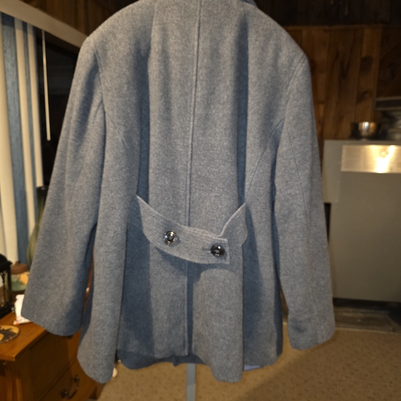 Kenneth Cole Reaction Gray Coat 2X (JAC30) - Picture 5 of 10